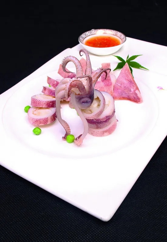 【創(chuàng)新涼菜】酸辣泰汁有膏魷魚
