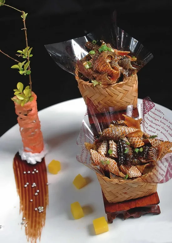 【創(chuàng)新涼菜】蔥汁爽魚皮