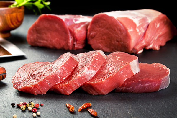 牛肉和柿子能一起吃嗎