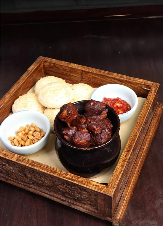 【酒樓菜】罐燜驢肉