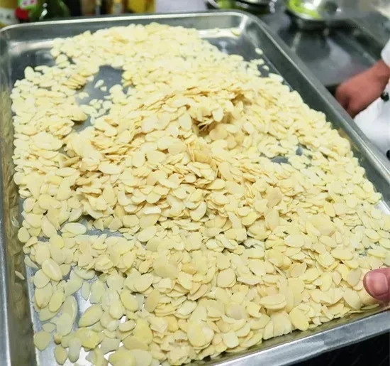 【粵菜】杏仁焗青斑
