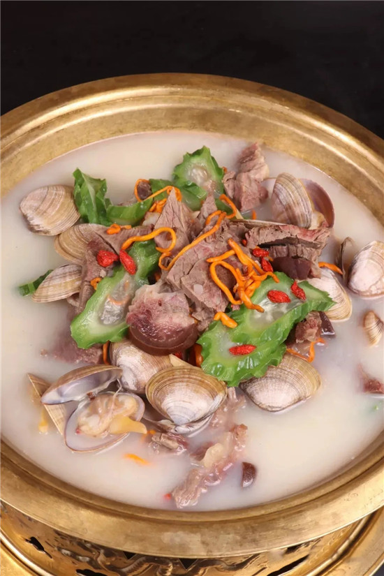 【酒樓菜】絲瓜花蛤煮羊肉