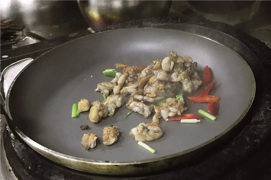 【粵菜】XO醬生煎牛蛙