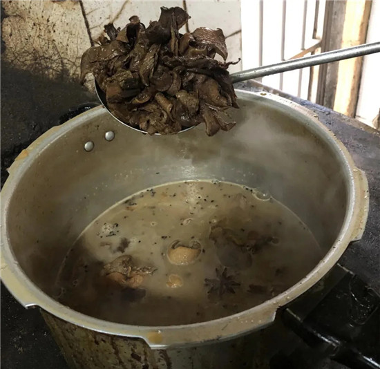 【創(chuàng)新菜】鹿家燉雞