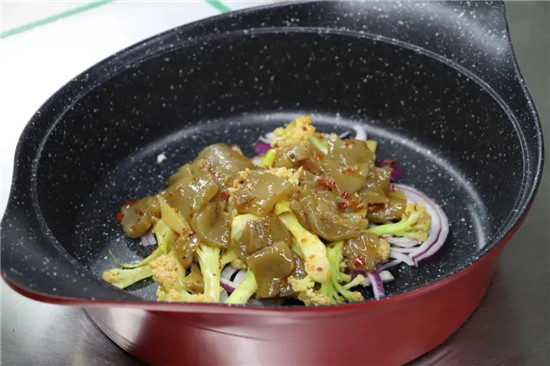 【熱賣菜】椒香爪翅蝦火鍋