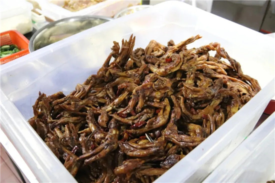【熱賣菜】椒香爪翅蝦火鍋