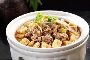 肥牛燒黃豆芽油豆腐