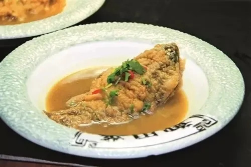 【農(nóng)家菜】農(nóng)家燉鯽魚