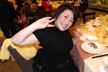餐廳節日只賣套餐，食客非要單點還曝光餐廳！廚師：滾犢子！