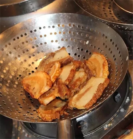 【家常菜】干媽醬爆肉