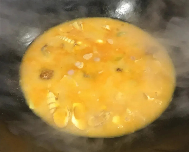 【創新菜】春筍花膠燒蹄髈