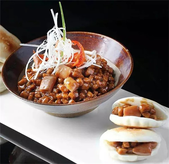 【酒樓菜】醬肉炒海腸