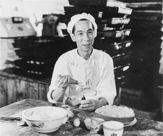 痛心！粵點(diǎn)泰斗陳勛于28日仙逝，他的一生，全奉獻(xiàn)于點(diǎn)心