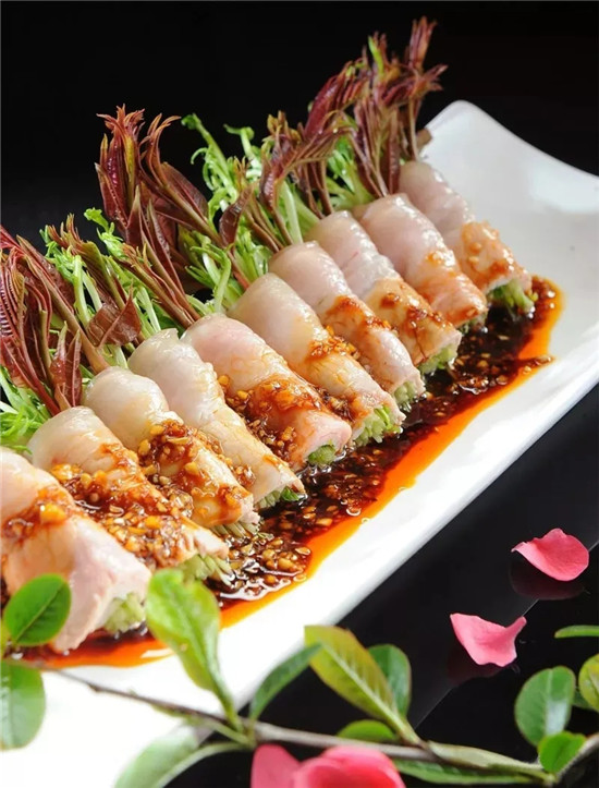 【涼菜】香椿白肉卷