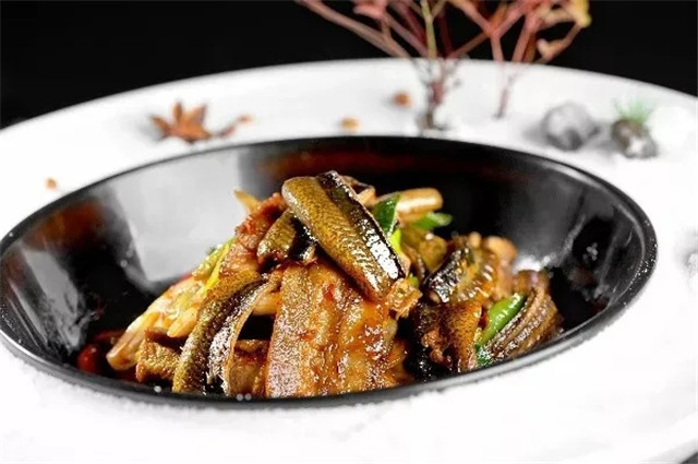【酒樓菜】回鍋肉炒鱔魚片