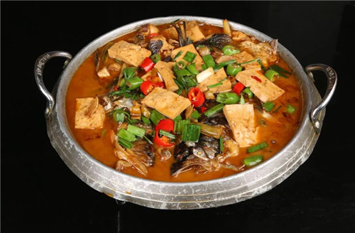 【農(nóng)家菜】鍋?zhàn)修r(nóng)家豆腐魚頭