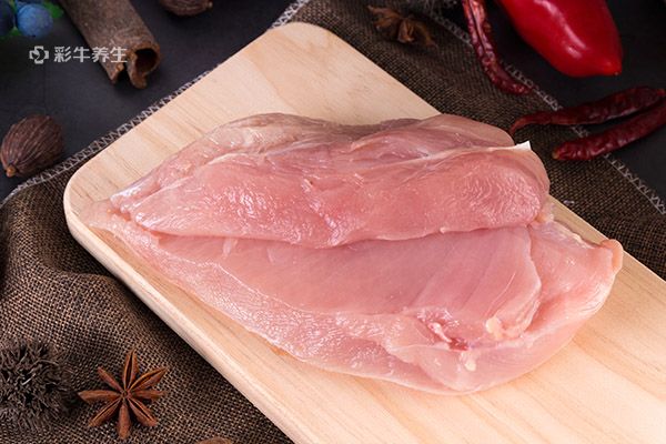胸肉熱量 雞胸肉的熱量是多少