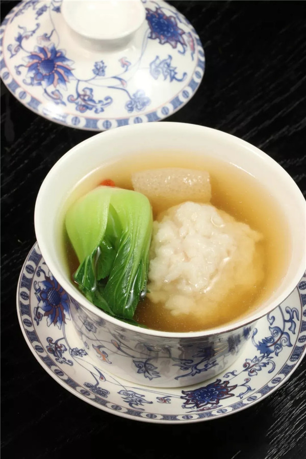 【酒店菜】清湯江團獅子頭