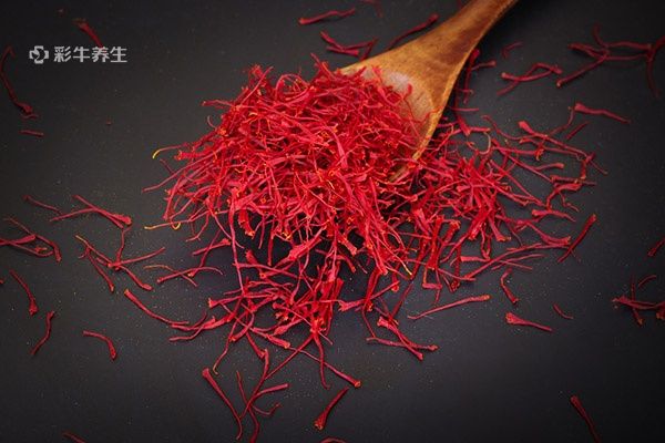 月經期可以喝藏紅花泡水喝嗎 藏紅花泡水的注意事項