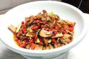 干鍋雞蛋干肥腸