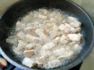 紅燒肉的做法步驟：2