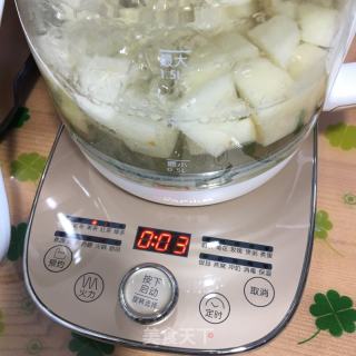 冰糖雪梨湯的做法步驟：4