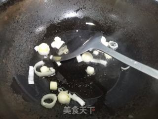 酸菜豬肉燉粉條的做法步驟：3