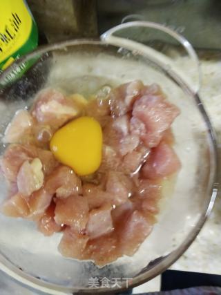 溜肉段的做法步驟：3