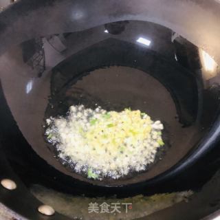 吃了還要再添飯的一道菜——泰式咖喱牛肉的做法步驟：4