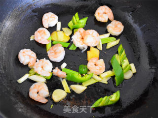 芙蓉蝦仁的做法步驟：9