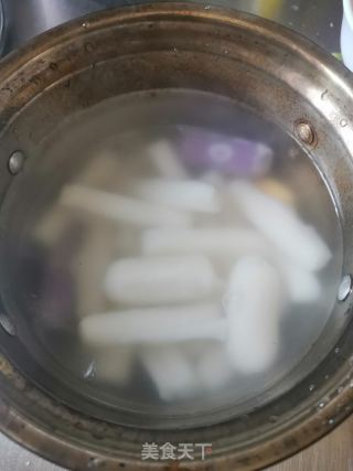 韓式炒年糕的做法步驟：1
