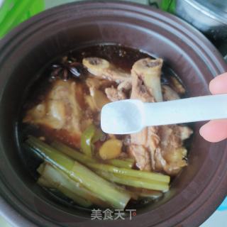 電砂鍋醬大骨的做法步驟：11