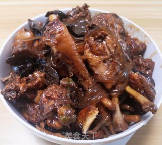 小雞燉蘑菇的做法步驟：13