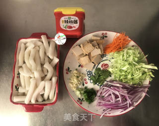 韓式海鮮炒年糕的做法步驟：1