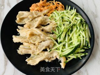 火麻油芥末鴨掌的做法步驟：8