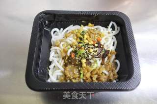 牛肝菌雞湯米線的做法步驟：4