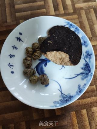 夏日養生茶的做法步驟：1