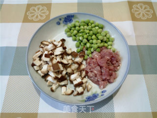 番茄豌豆肉醬意面的做法步驟：4