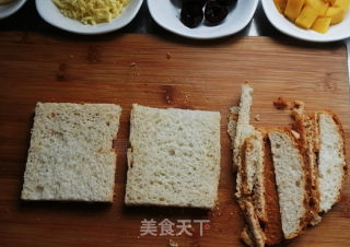 酥脆香甜吐司底水果披薩的做法步驟：2