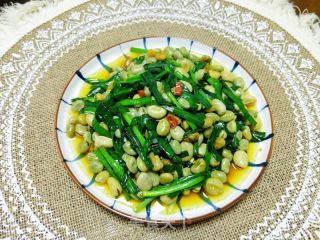 韭菜炒蠶豆的做法步驟：11