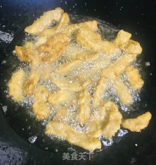 糖醋里脊的做法步驟：5