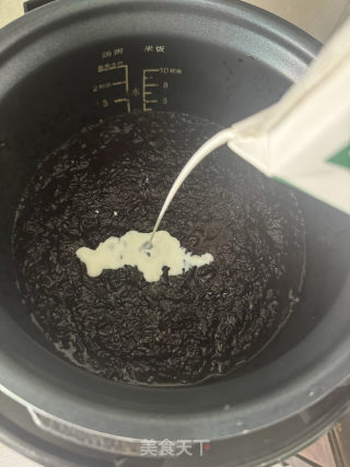 黑糯米銀耳粥的做法步驟：7