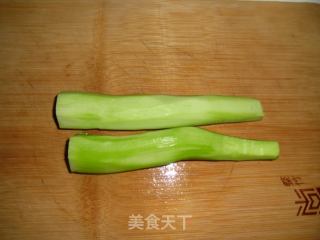 爽脆清嫩——白灼芥蘭的做法步驟：2