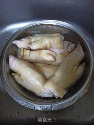 豬蹄肉凍的做法步驟：2