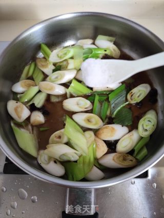 豆豉炒大蔥的做法步驟：5