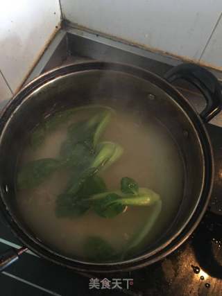 牛肉米粉的做法步驟：4