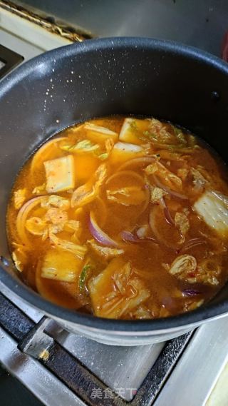 泡菜豆腐湯的做法步驟：10