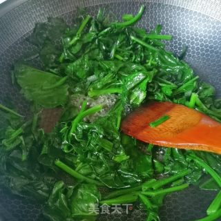 炒菠菜的做法步驟：5