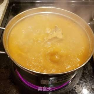韓式豬骨湯的做法步驟：9