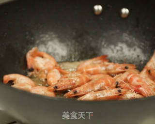 油燜大蝦的做法步驟：9